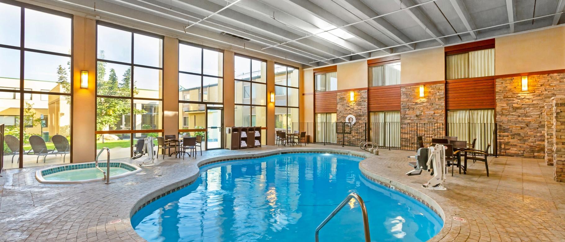 Indoor Pool with Hot Tub